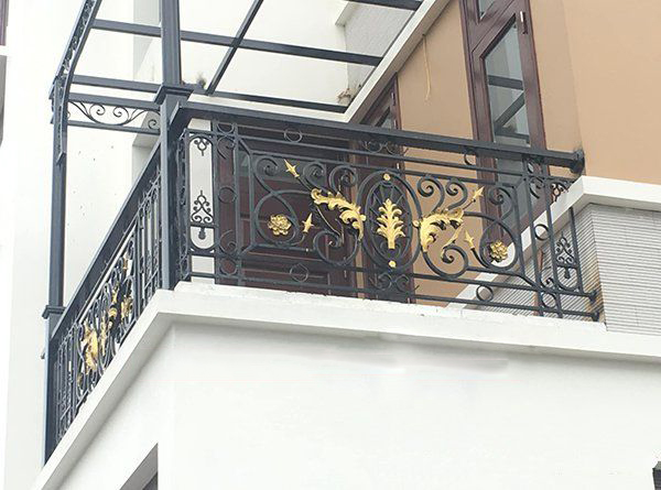 lan can sắt mỹ thuật