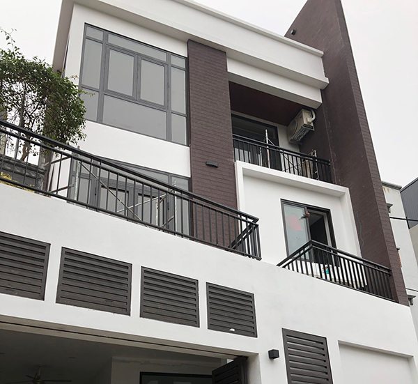 thi công lan can sắt tại dĩ an
