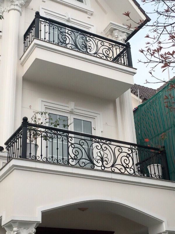 lan can sắt mỹ thuật