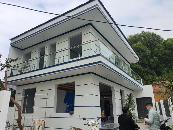 thi công lan can kính tại quận 1