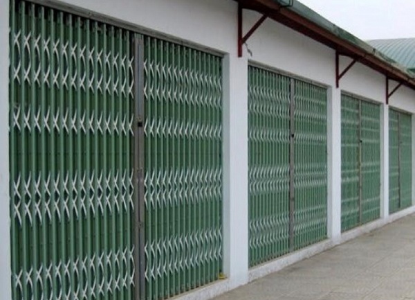cửa kéo đài loan có lá