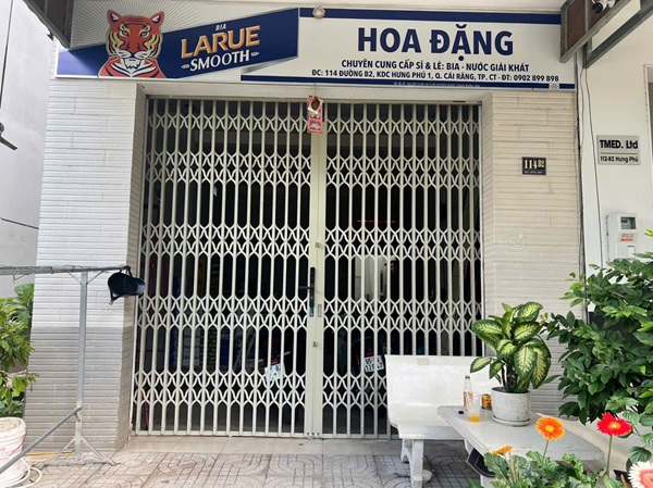 cửa kéo sắt nhà phố