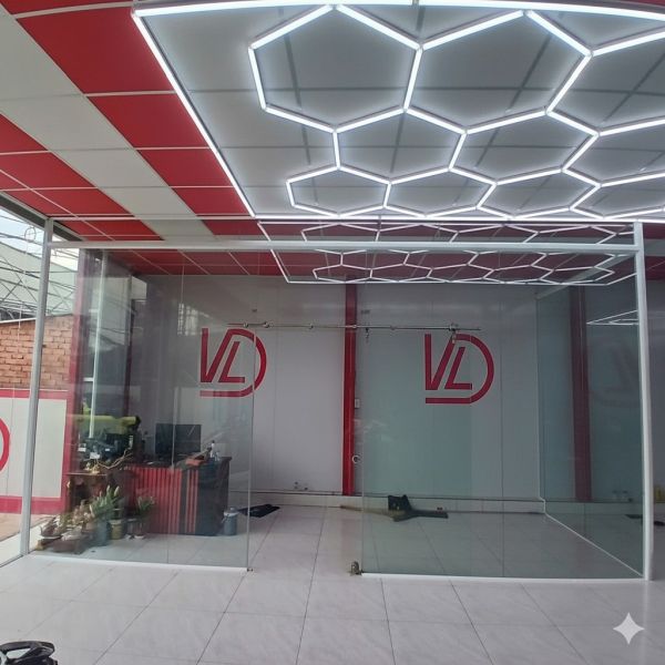 cửa kính cường lực
