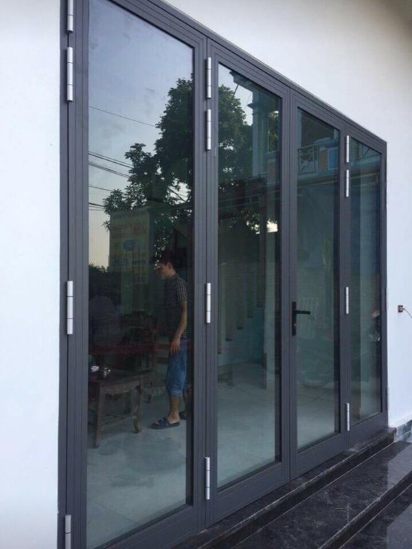 cửa nhôm kính