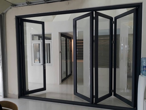 cửa nhôm kính trượt