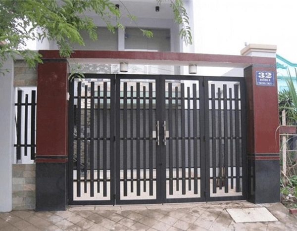 cổng sắt ngoài trời