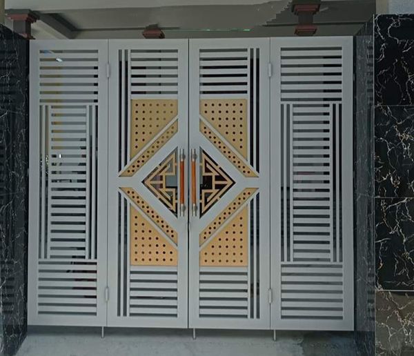 cửa sắt 4 cánh