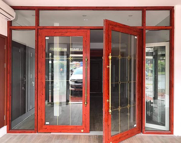 làm cửa nhôm kính tại quận 1