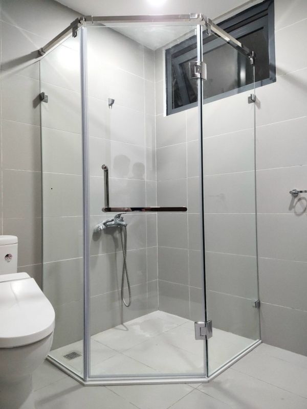 vách kính cường lực nhà tắm