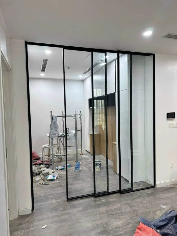vách kính cường lực ngăn phòng
