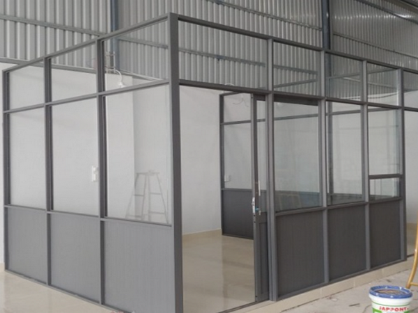 vách ngăn nhôm kính kho xưởng