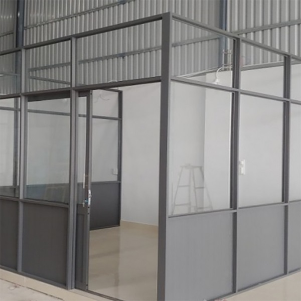 thi công vách ngăn nhôm kính kho xưởng