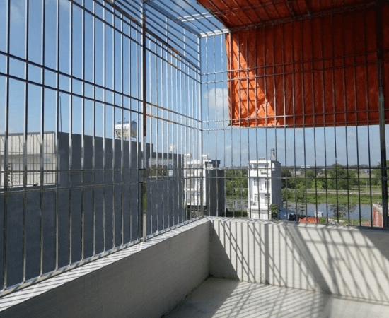 làm khung sắt bảo vệ tại nhà bè