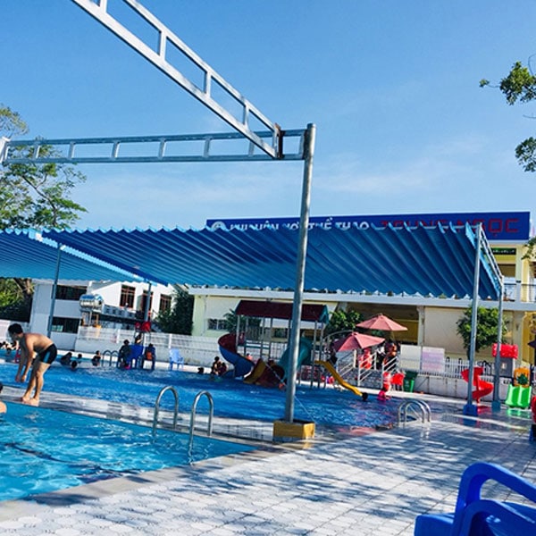 mái xếp di động hồ bơi
