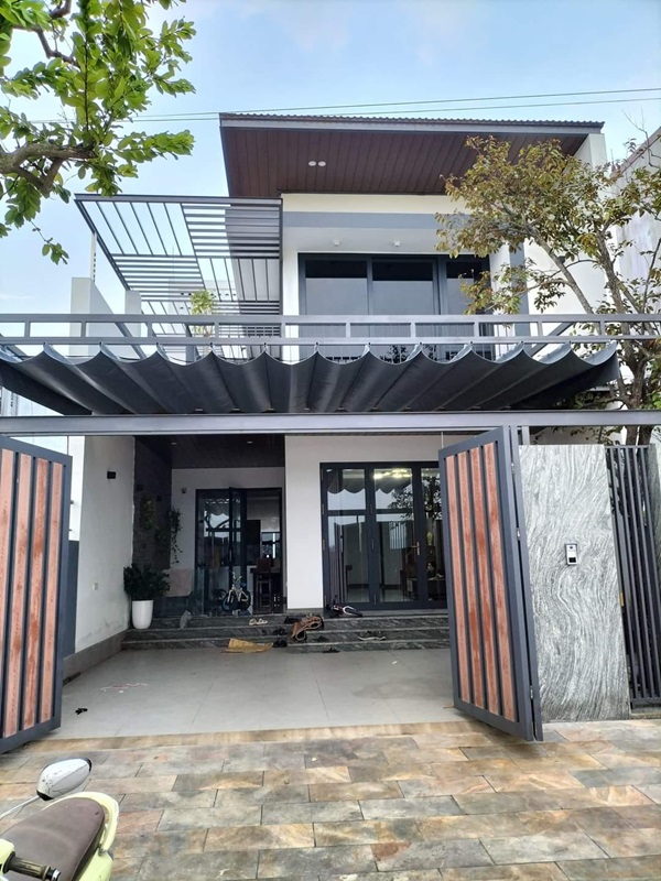 mái xếp di động sân trước nhà