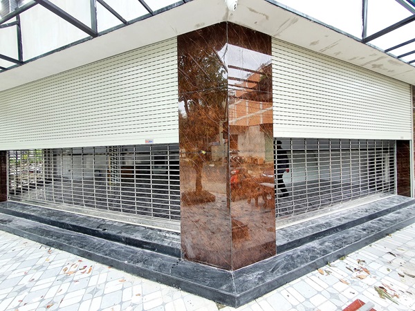 cua-cuon-pillar-1-3 Cửa cuốn khe thoáng