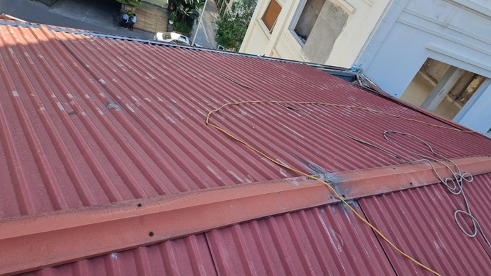 thi-cong-mai-ton-phu-nhuan-3 Thi công lợp mái tôn